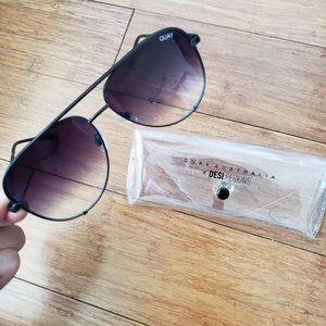 QUAY AUSTRALIA x DESI PERKINS Black Fade Aviators
